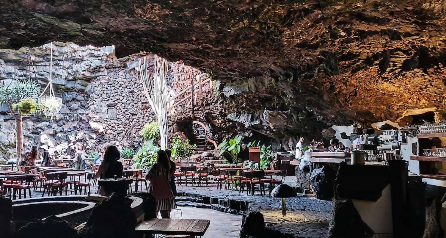 Jameo del agua cueva